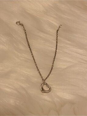 🤩HARD TO FIND🤩
100% Authentic Elsa Peretti Open Heart Bracelet, 11mm heart